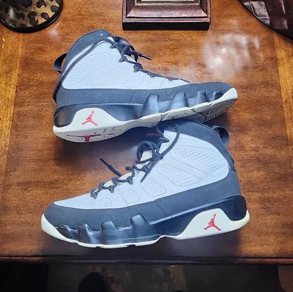 Air Jordan Retro Space Jam Basketball Shoes